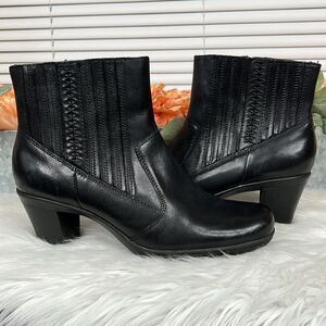 CLARKS 83576 Black Leather Casual Boots Size 9.5